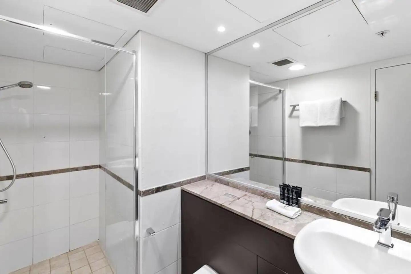 Kozyguru Haymarket High Level 2b 16 Nha653-1601 Apartment *