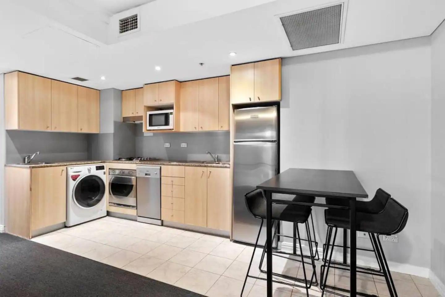 Apartment Kozyguru Haymarket High Level 2b 16 Nha653-1601 *